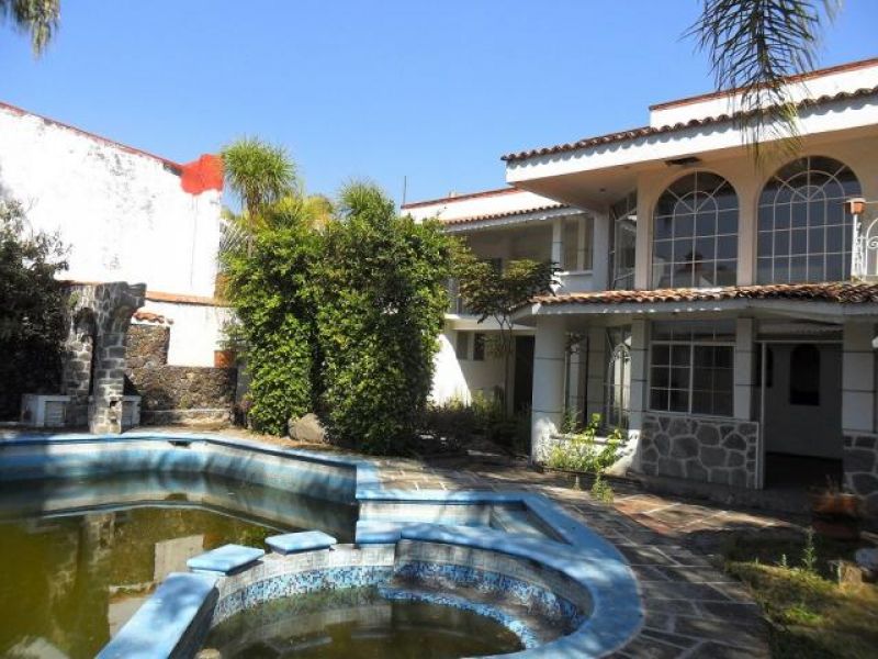 Condominios en Fracc. Junto Al Rio