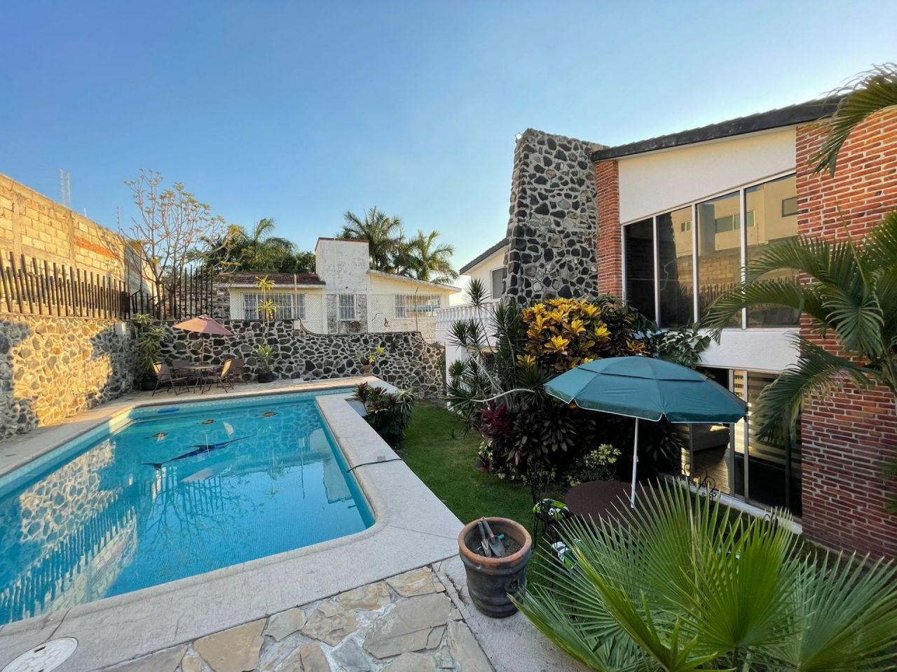 Casas en Fracc. Burgos de Cuernavaca