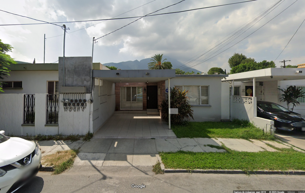 Casa en Venta, Cumbres Primer 