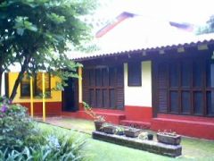 {"esp":"Bungalow","ing":"Bungalow"}