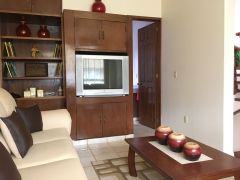 {"esp":"Antesala","ing":""}