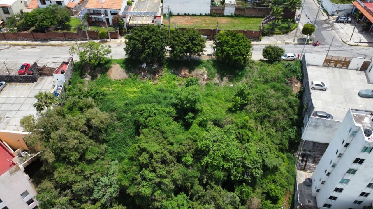 Terrenos en Lomas Tzompantle