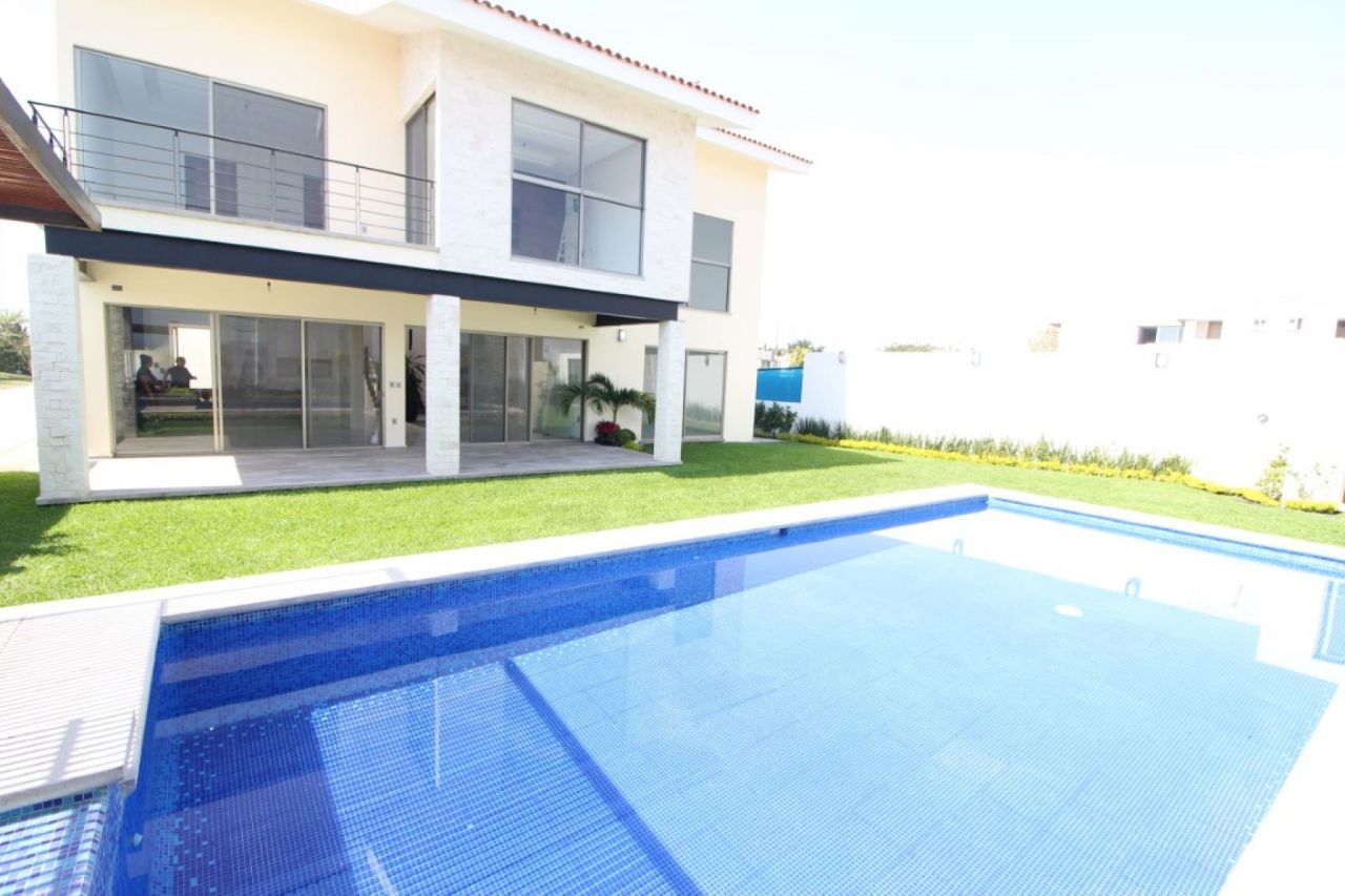 Casas en Paraiso Country Club