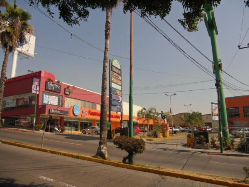 Locales comerciales en Lomas de la Selva