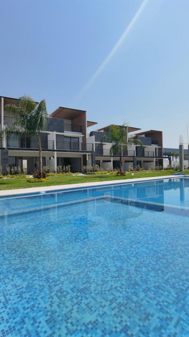 Casas en Fracc. Colinas de Santa Fe