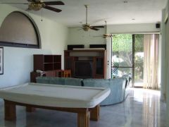 {"esp":"family room"}