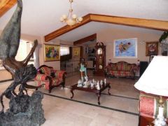 {"esp":"PEQUE\u00d1O ESTU DIO PLANTA ALTA"}