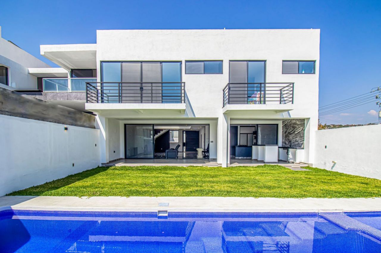 Casas en Burgos Bugambilias