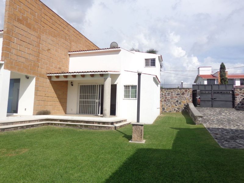Condominios en Fracc. Jacarandas Oaxtepec