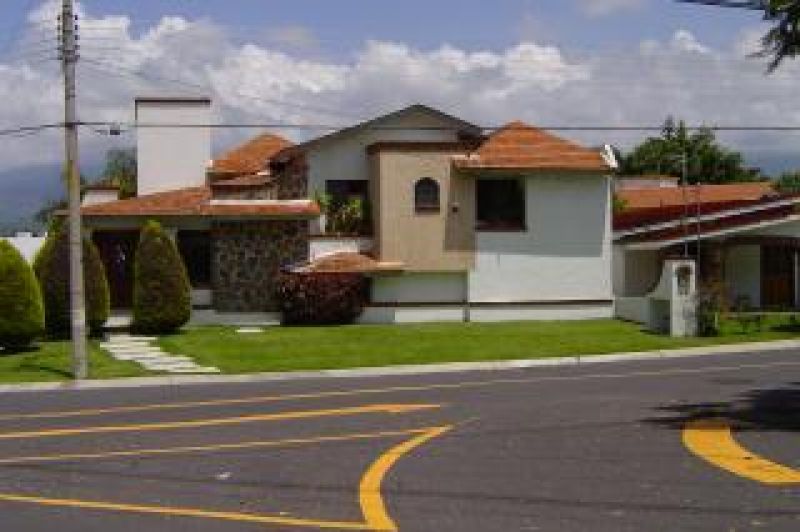 Casas en Fracc. Lomas de Cocoyoc