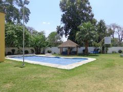 {"esp":"Casa 2 Terreza"}