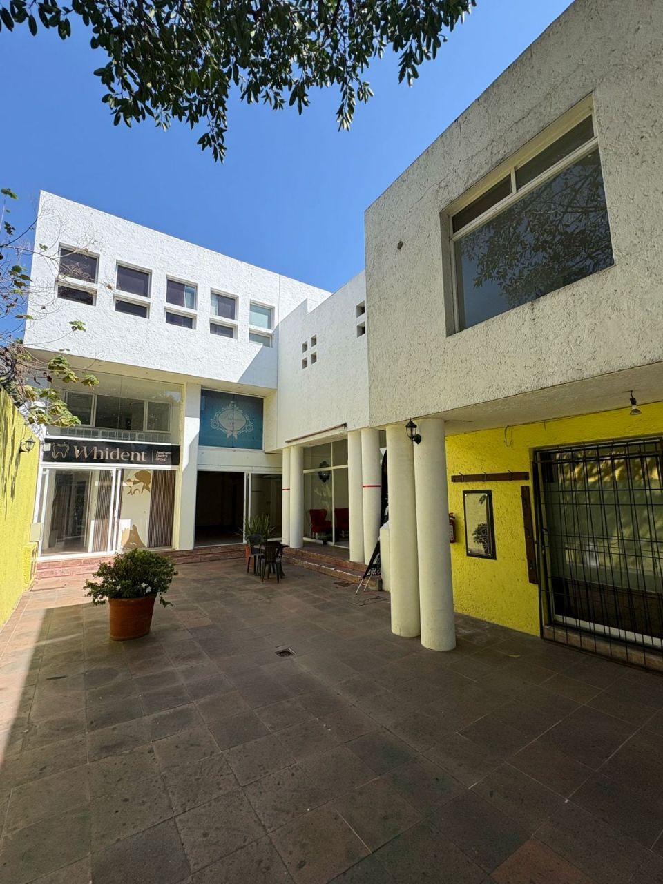 Locales comerciales en Vista Hermosa