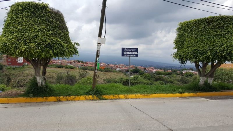 Terrenos en Lomas de Tzompantle