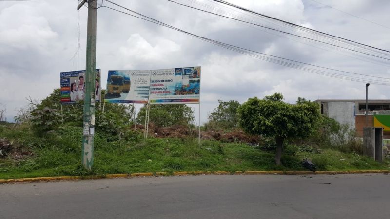 Terrenos Comerciales en Lomas de Ahuatlan